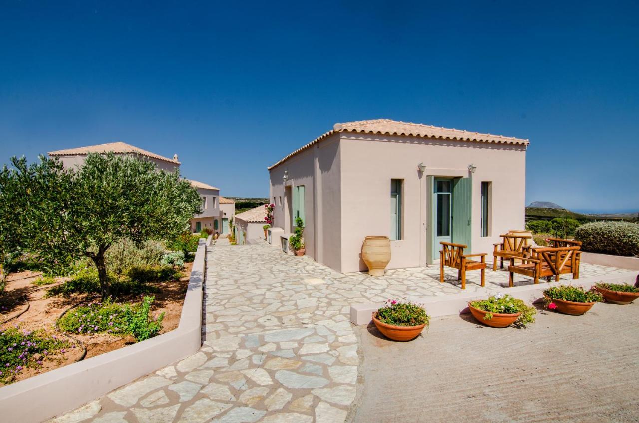 The Windmill Resort Mitata Екстер'єр фото